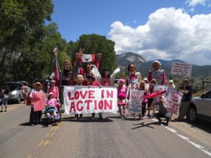 Love-In-Action Taos' Unsung Heroes Procession in the Arroyo Seco 4th of July Parade