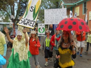 March Against Monsanto becomes a colorful celebration of life when Love-In-Action gets involved!